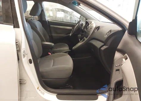 2010 Toyota Matrix S из США, поврежденный, VIN 2T1KE4EE2AC038133